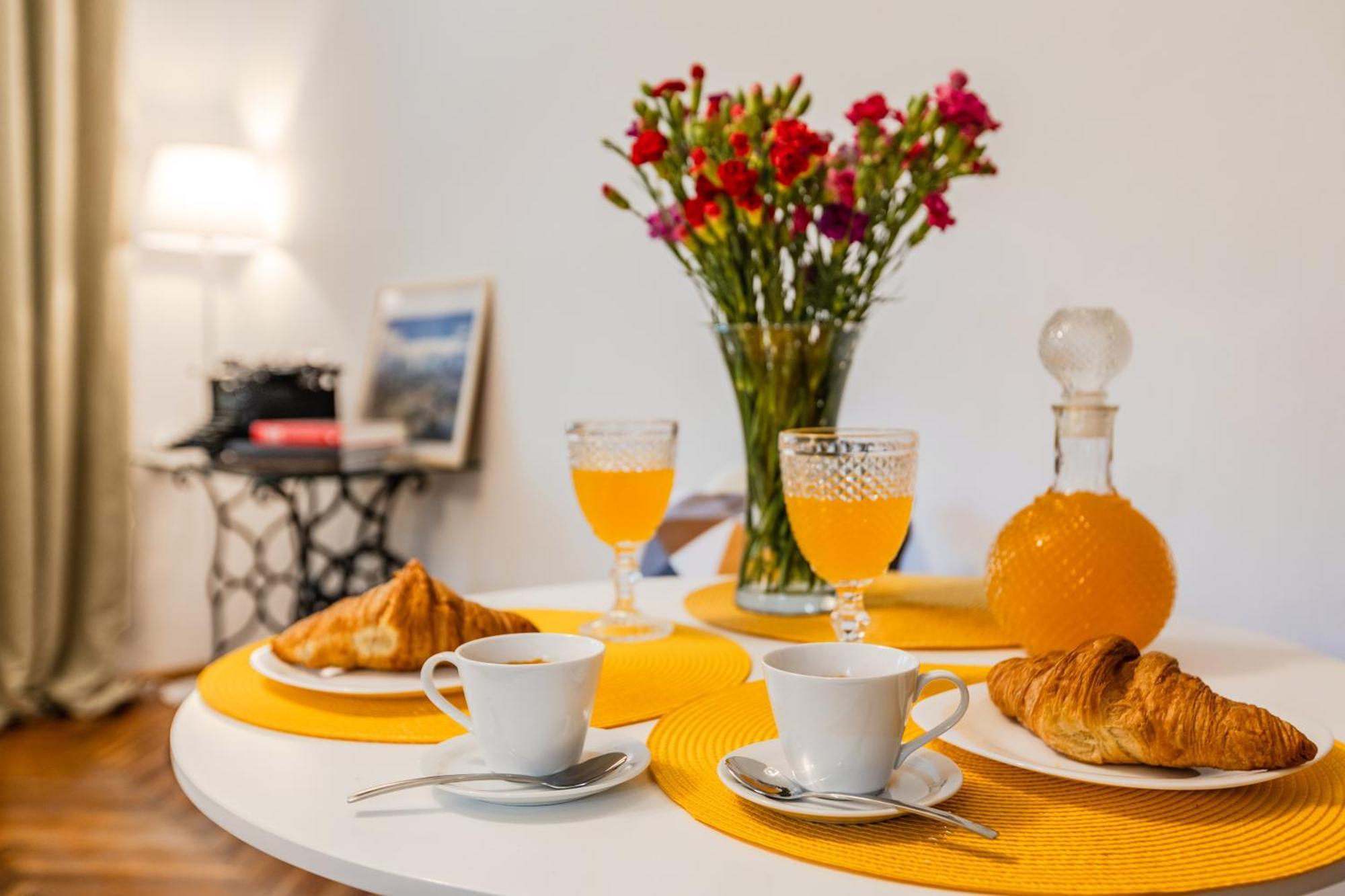 Apartmán Na Muranowie - Mieszkanie Z Historia I In Muranow - A Flat With History Varšava